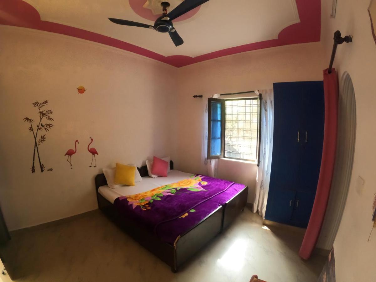 Hobbit House Hostel Rishīkesh المظهر الخارجي الصورة
