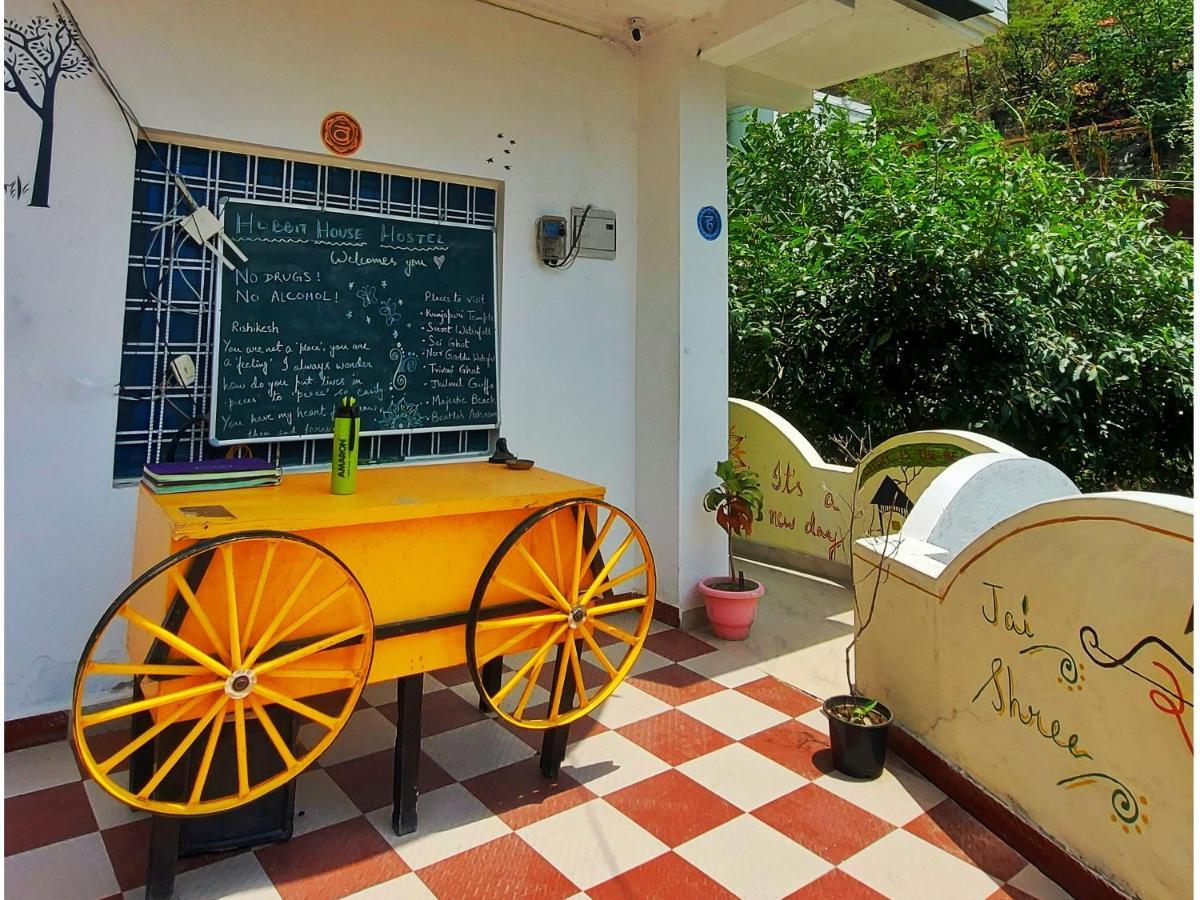Hobbit House Hostel Rishīkesh المظهر الخارجي الصورة